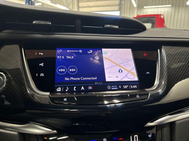used 2024 Cadillac XT6 car, priced at $53,801