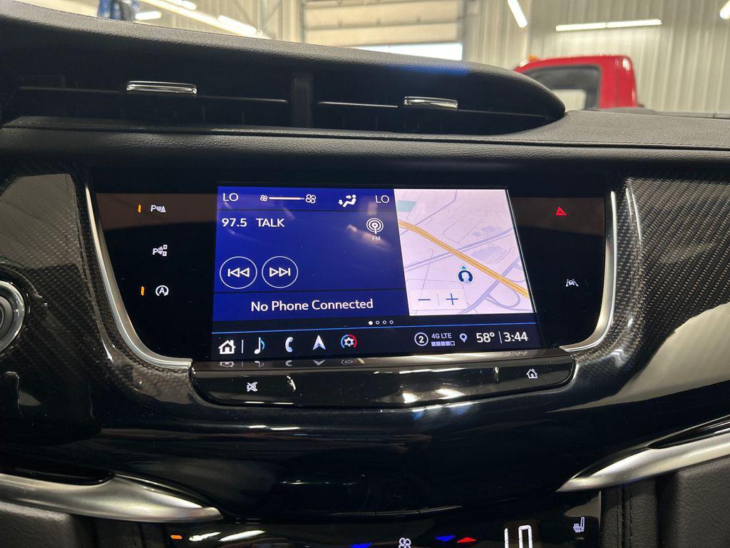 used 2024 Cadillac XT6 car, priced at $52,265