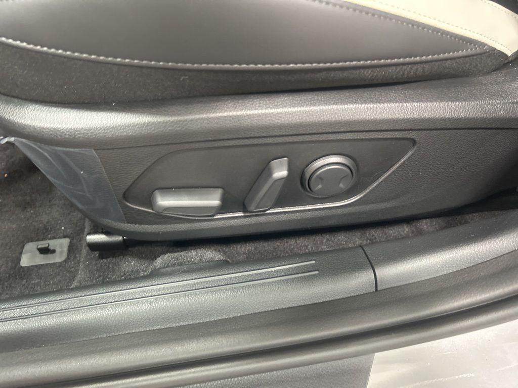 new 2026 Kia K5 car, priced at $30,831