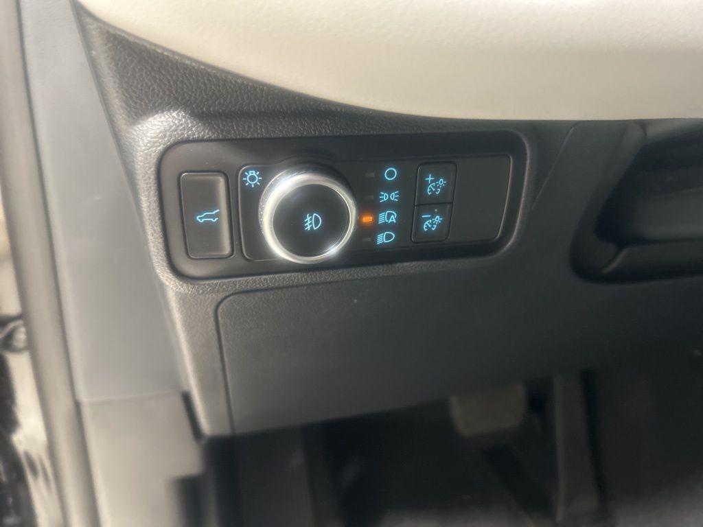 new 2025 Ford Explorer car, priced at $49,160