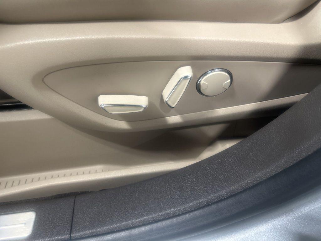 used 2022 Lincoln Nautilus car, priced at $32,870