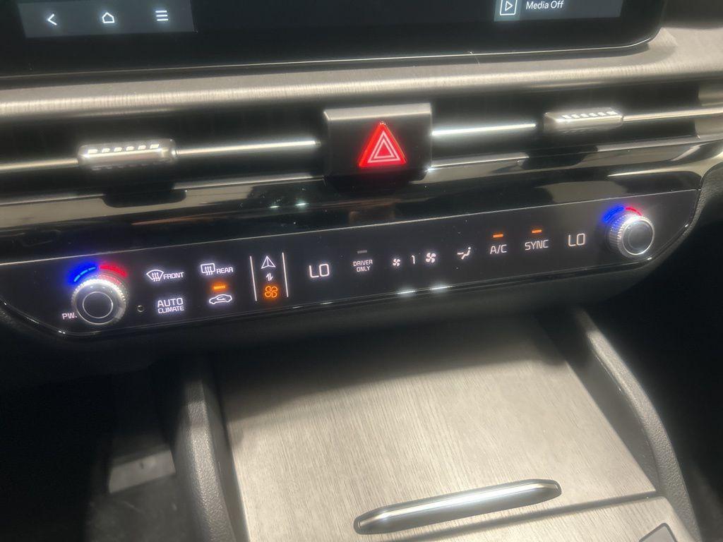 new 2026 Kia Sportage car, priced at $36,509