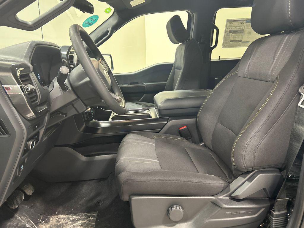 new 2025 Ford F-150 car, priced at $50,860