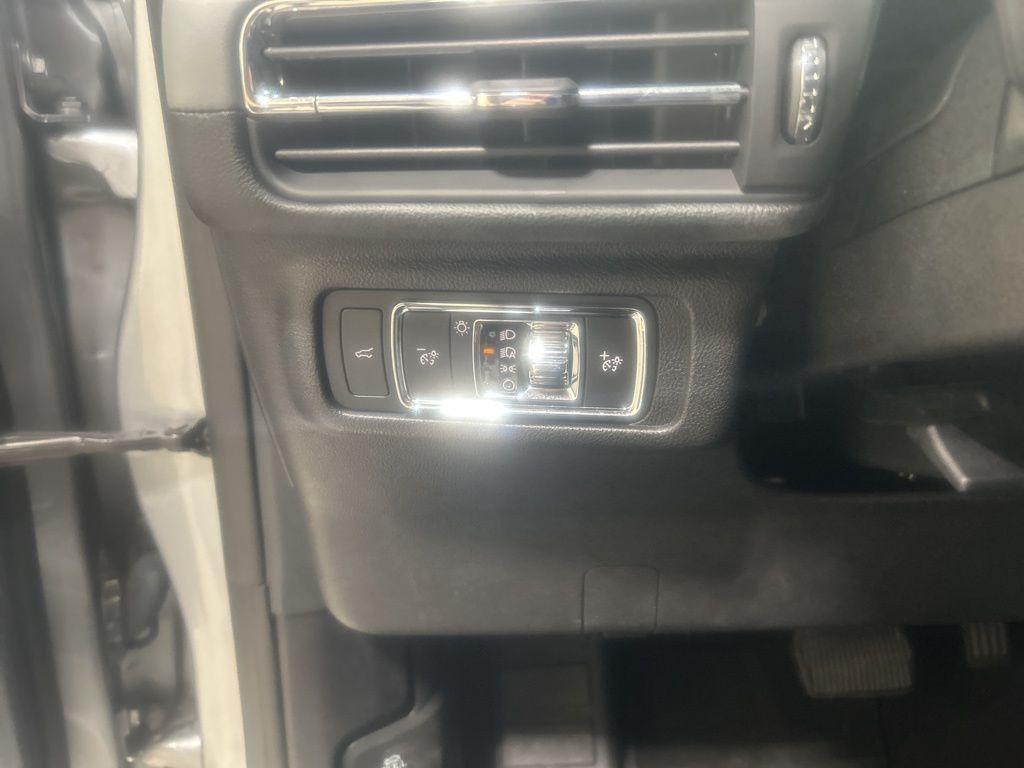 used 2022 Lincoln Corsair car, priced at $29,989