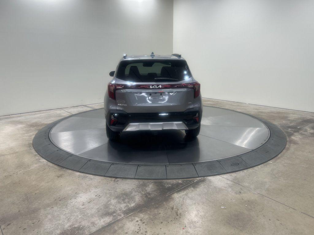 new 2026 Kia Seltos car, priced at $27,980