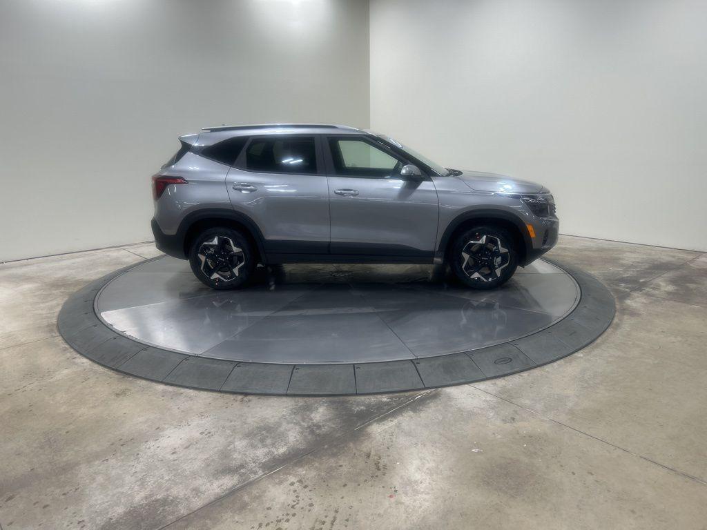 new 2026 Kia Seltos car, priced at $27,980