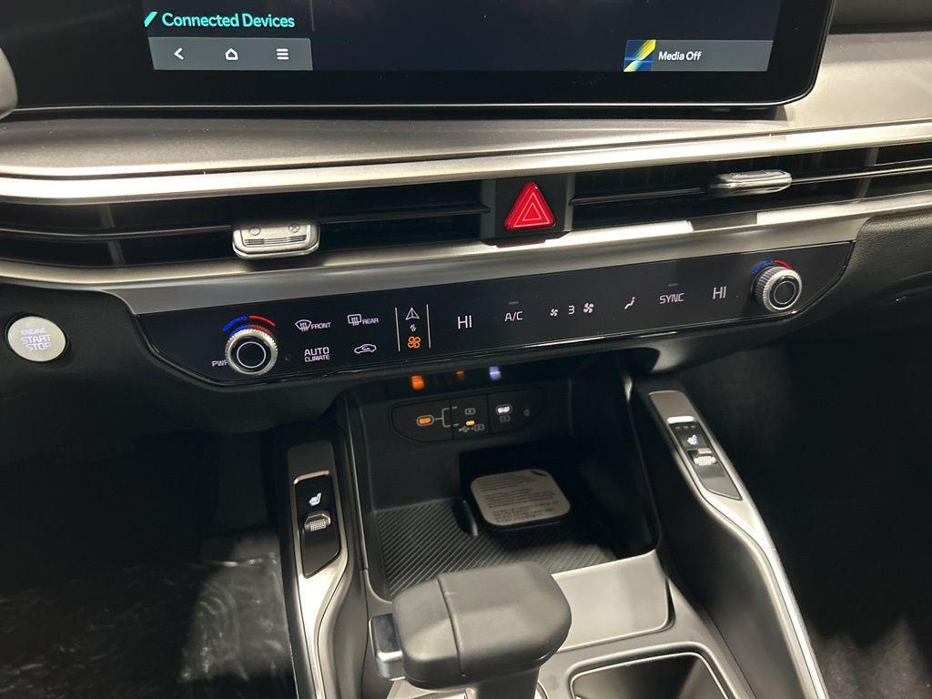 new 2026 Kia Sorento car, priced at $42,965