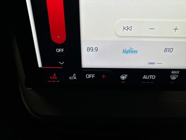 new 2025 Ford Maverick car, priced at $35,286