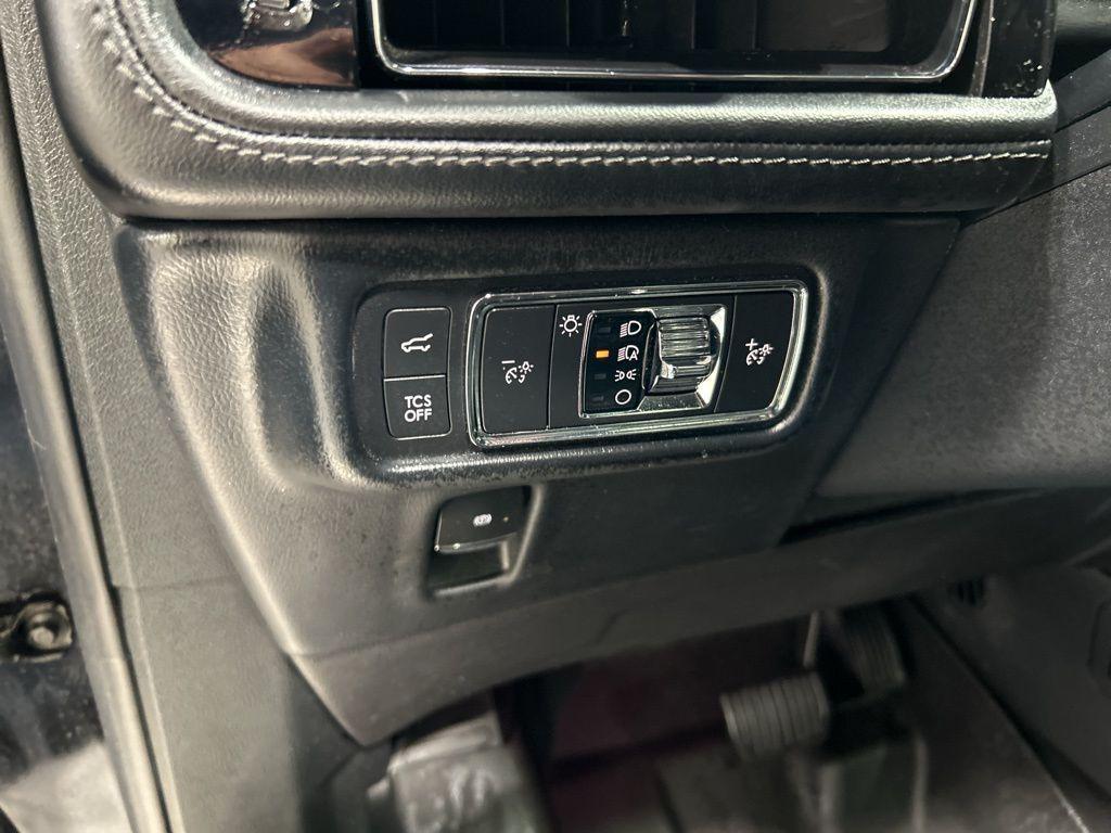 used 2022 Lincoln Nautilus car, priced at $38,922