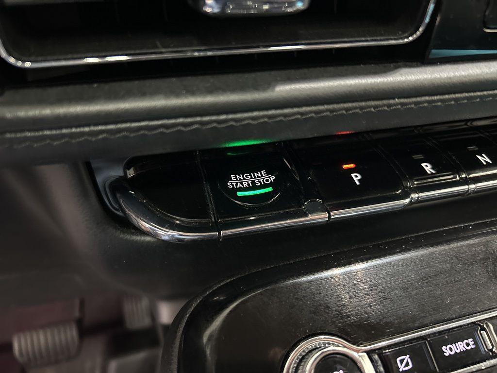 used 2022 Lincoln Nautilus car, priced at $38,922