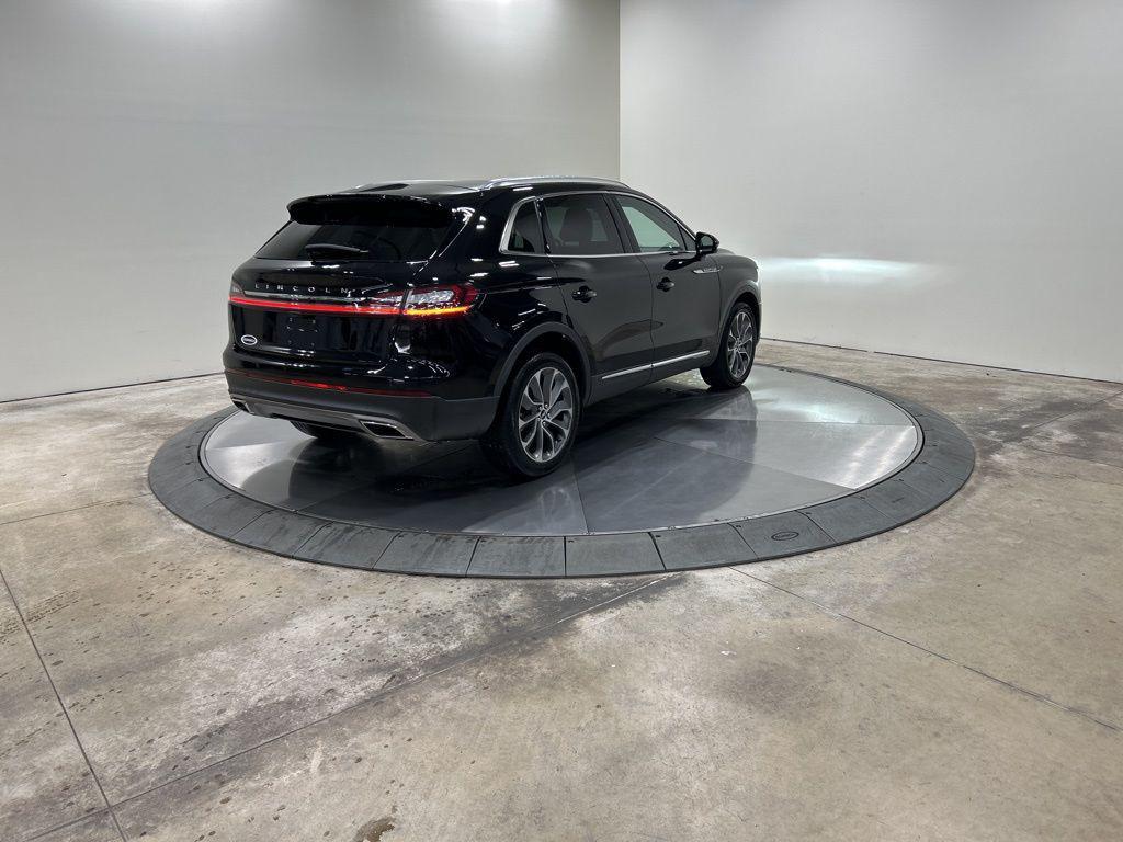 used 2022 Lincoln Nautilus car, priced at $38,922