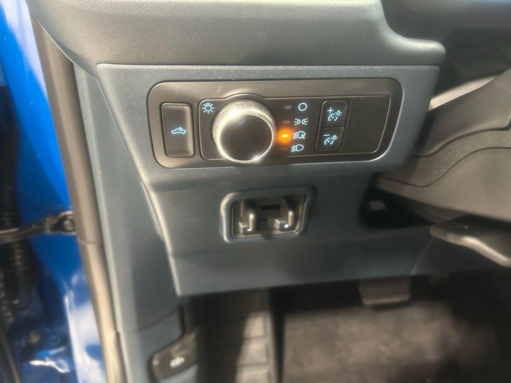 new 2025 Ford Maverick car, priced at $39,875