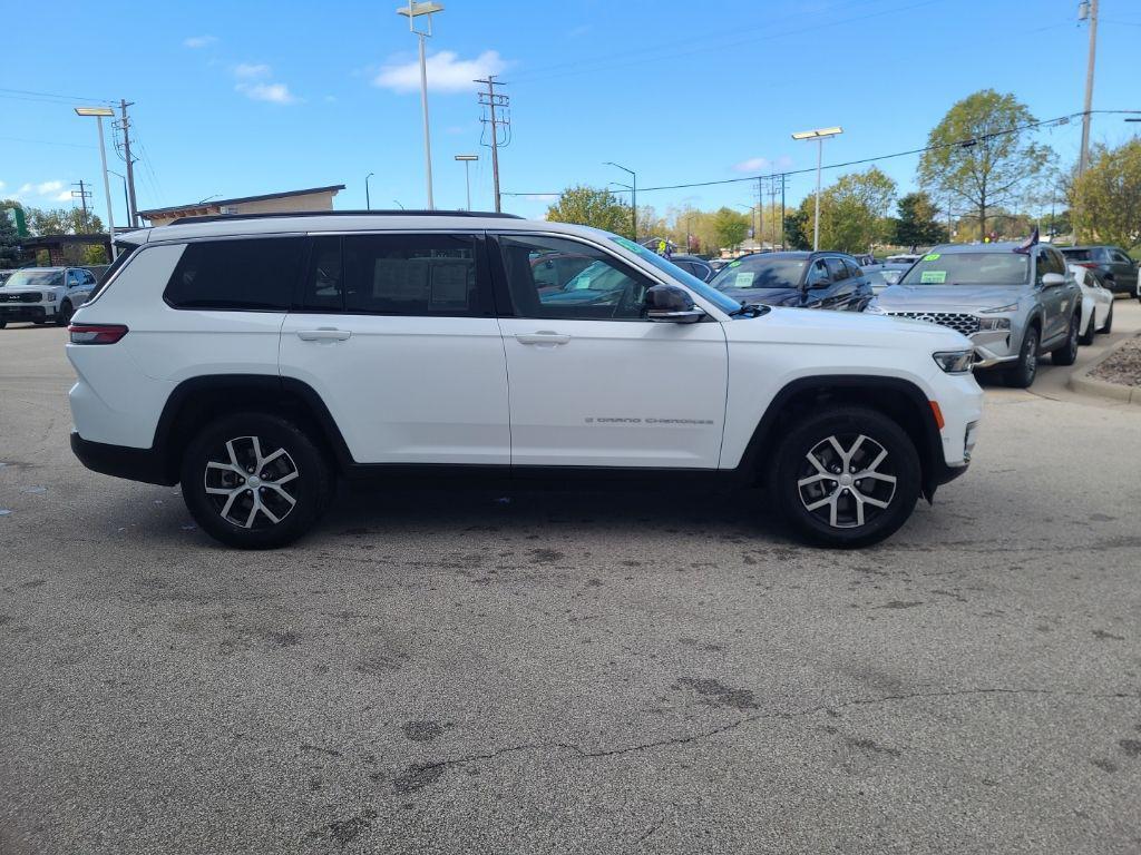 used 2024 Jeep Grand Cherokee L car, priced at $34,617