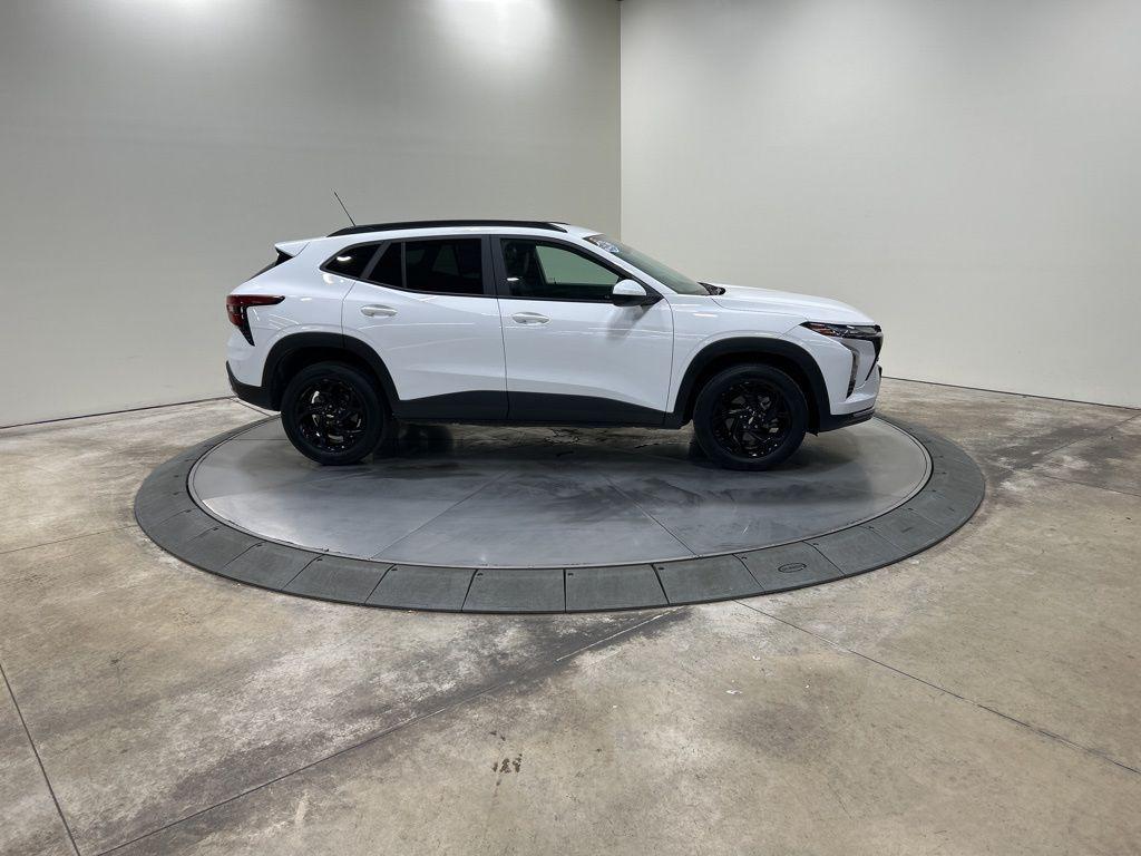 used 2024 Chevrolet Trax car, priced at $20,988