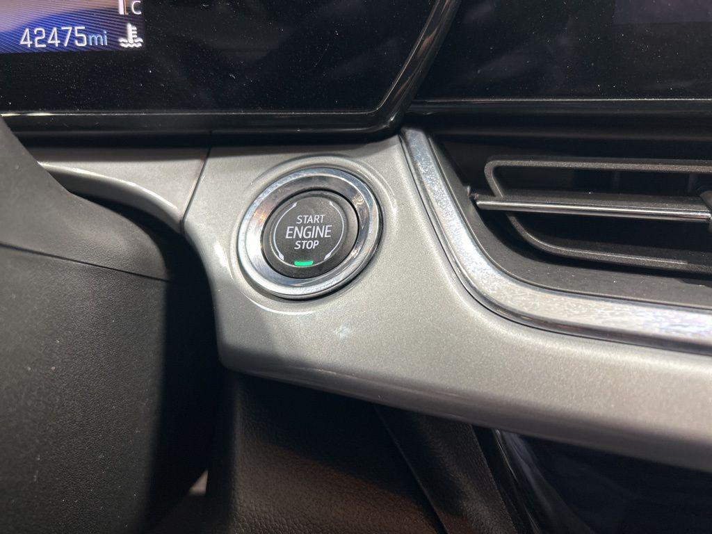 used 2024 Chevrolet Trax car, priced at $20,989