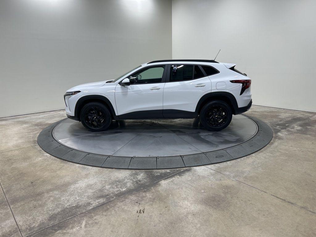 used 2024 Chevrolet Trax car, priced at $20,988