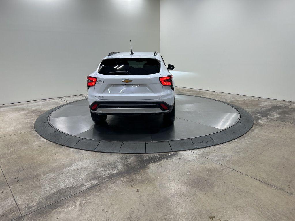 used 2024 Chevrolet Trax car, priced at $20,989