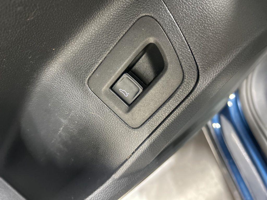 used 2021 Volkswagen Atlas Cross Sport car, priced at $22,960