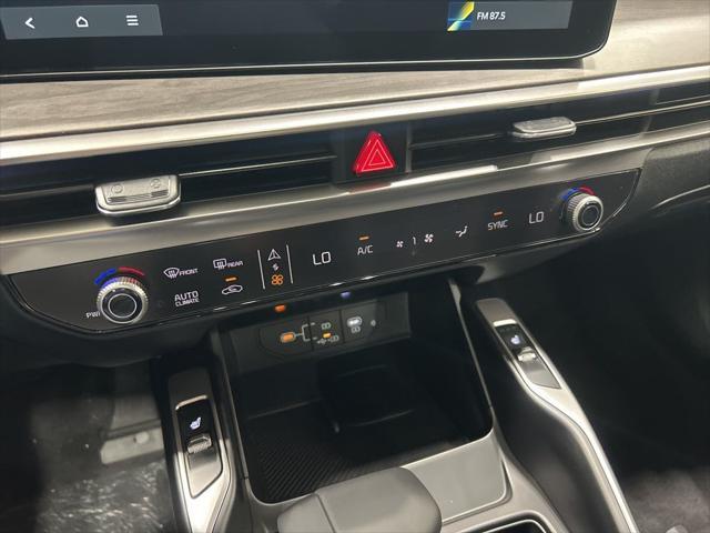new 2025 Kia Sorento car, priced at $42,150