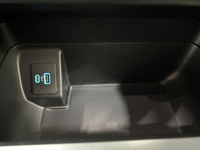used 2021 Ford F-150 car, priced at $36,911