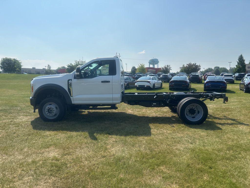 new 2025 Ford F-450 car, priced at $62,790