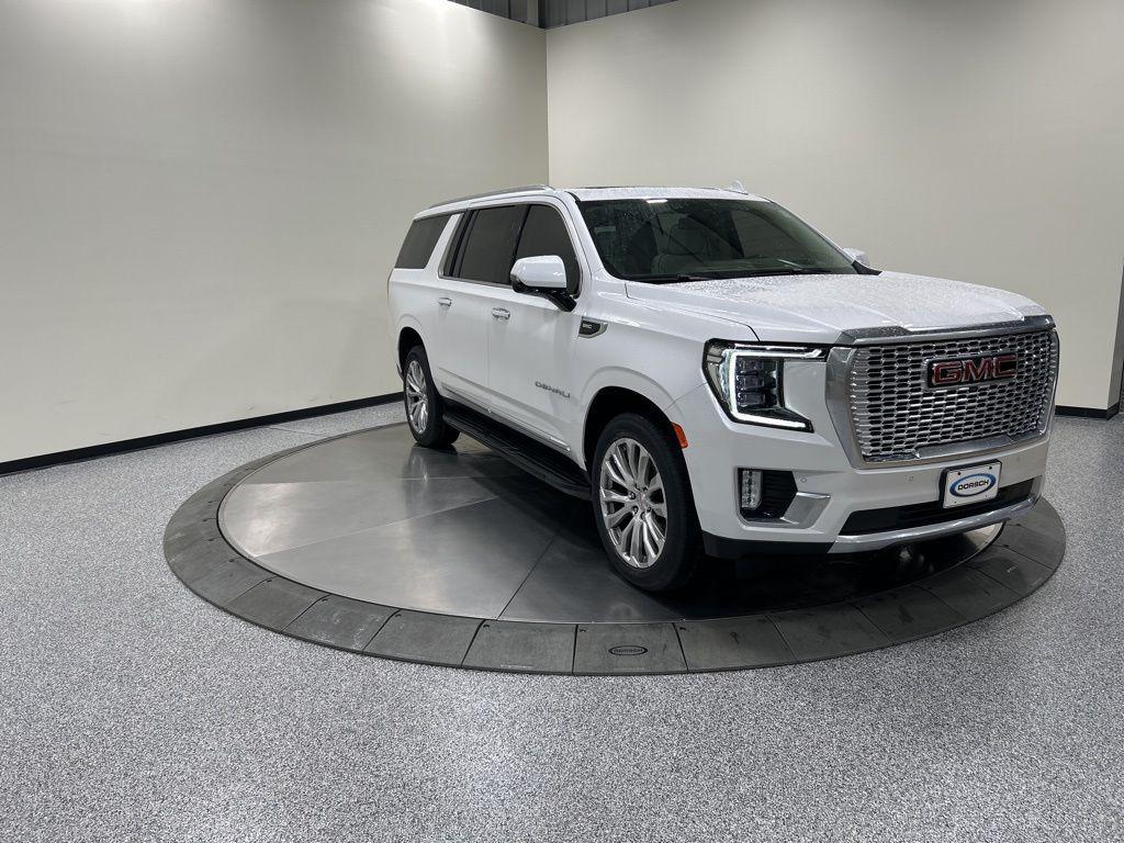 used 2022 GMC Yukon XL car, priced at $49,861
