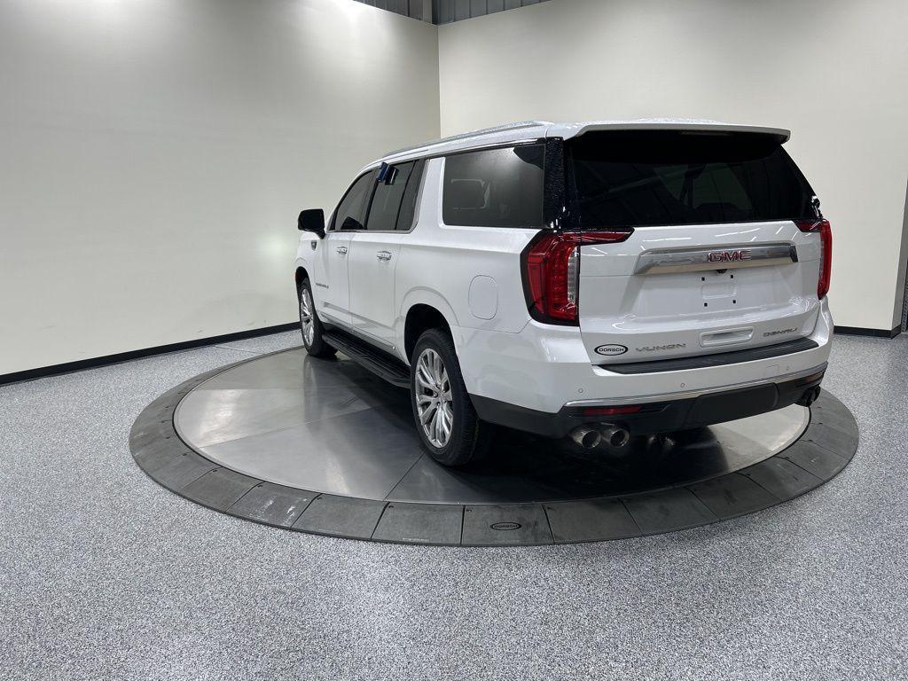 used 2022 GMC Yukon XL car, priced at $49,861