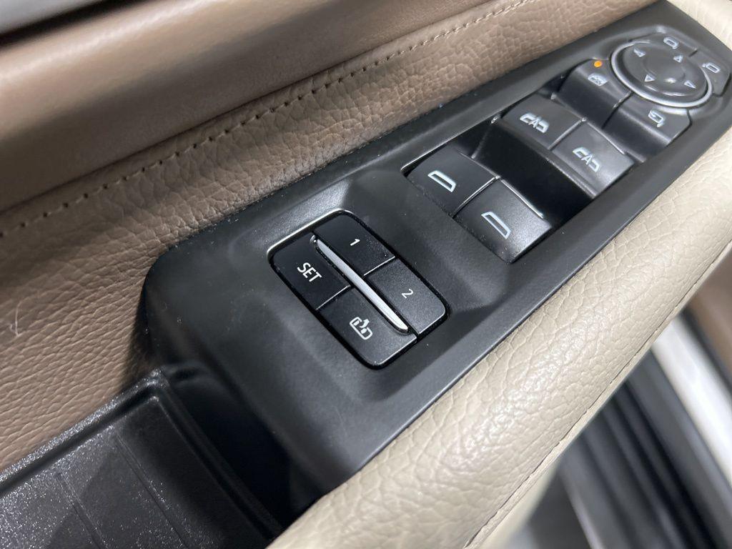 used 2022 GMC Yukon XL car, priced at $49,861