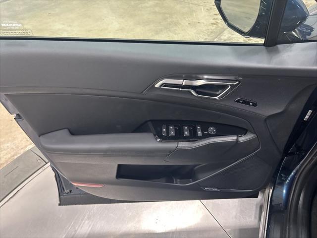 new 2025 Kia Sportage Hybrid car, priced at $37,019