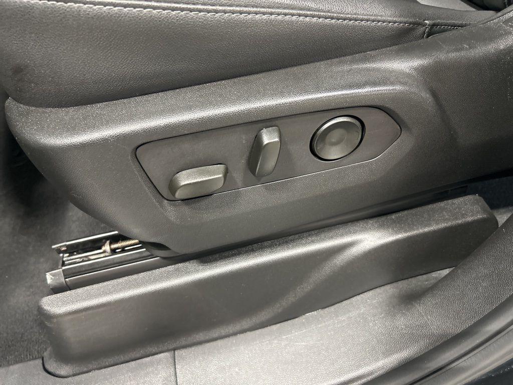 used 2024 Chevrolet Tahoe car, priced at $51,921