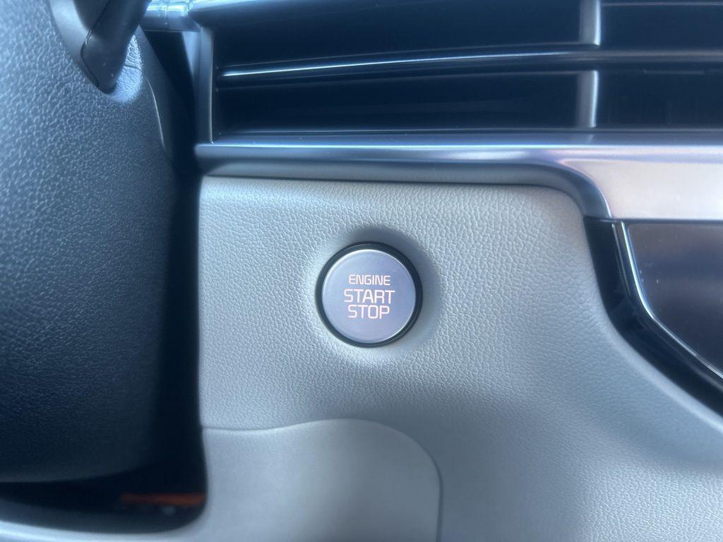 new 2025 Kia Sorento Hybrid car, priced at $39,602