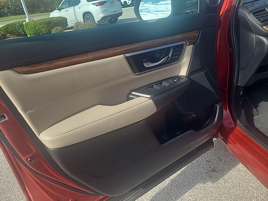 used 2017 Honda CR-V car, priced at $17,529