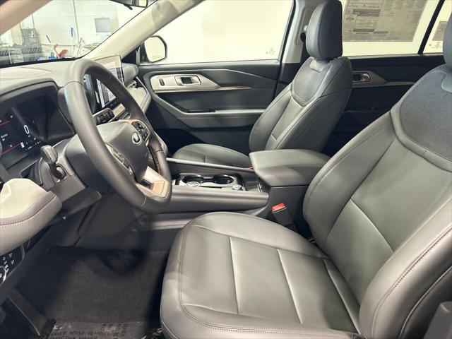 new 2025 Ford Explorer car, priced at $45,826