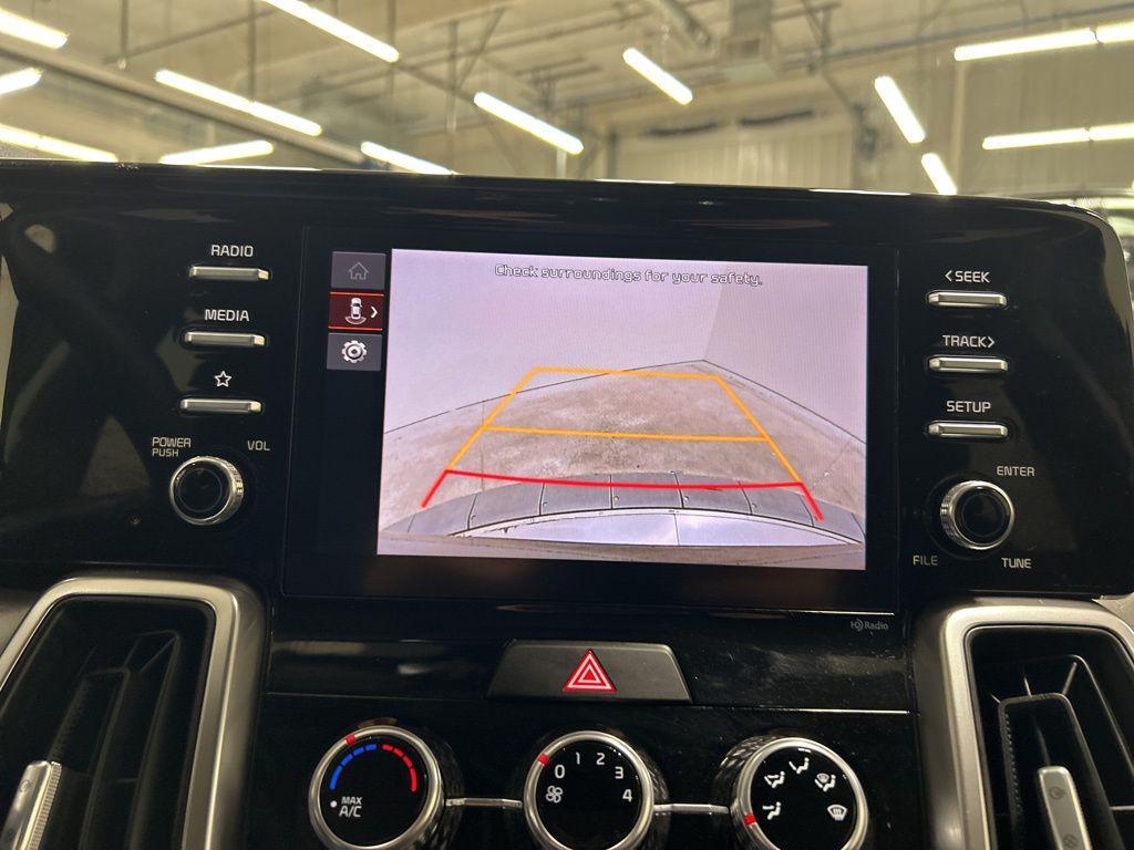 used 2022 Kia Sorento car, priced at $24,859