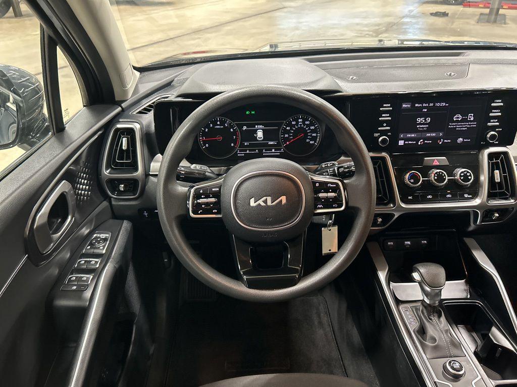 used 2022 Kia Sorento car, priced at $24,859