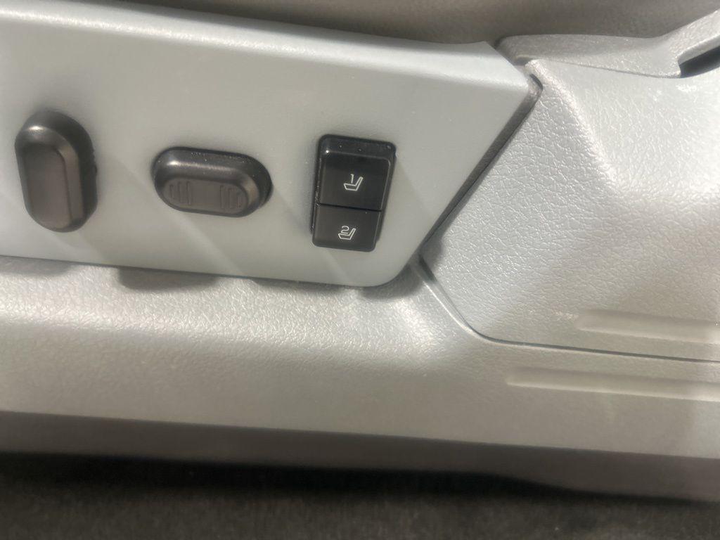 used 2013 Ford F-150 car, priced at $18,998