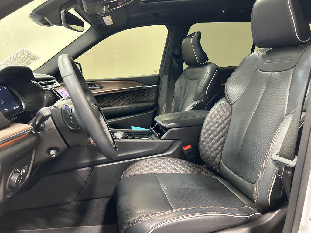 used 2025 Jeep Grand Cherokee L car, priced at $53,955