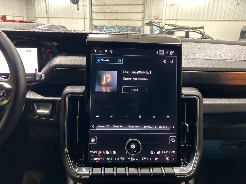 used 2025 GMC Yukon XL car, priced at $84,639