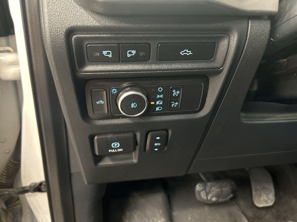 used 2021 Ford F-150 car, priced at $38,267
