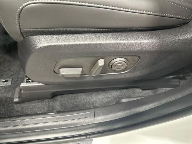 new 2026 Kia Carnival car, priced at $41,185