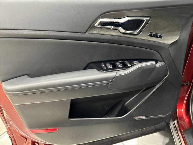 new 2025 Kia Sportage car, priced at $38,428