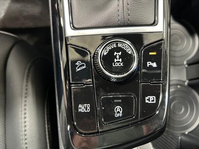 new 2025 Kia Sportage car, priced at $38,428