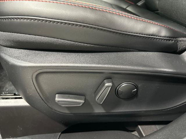 new 2025 Ford Escape car, priced at $33,325