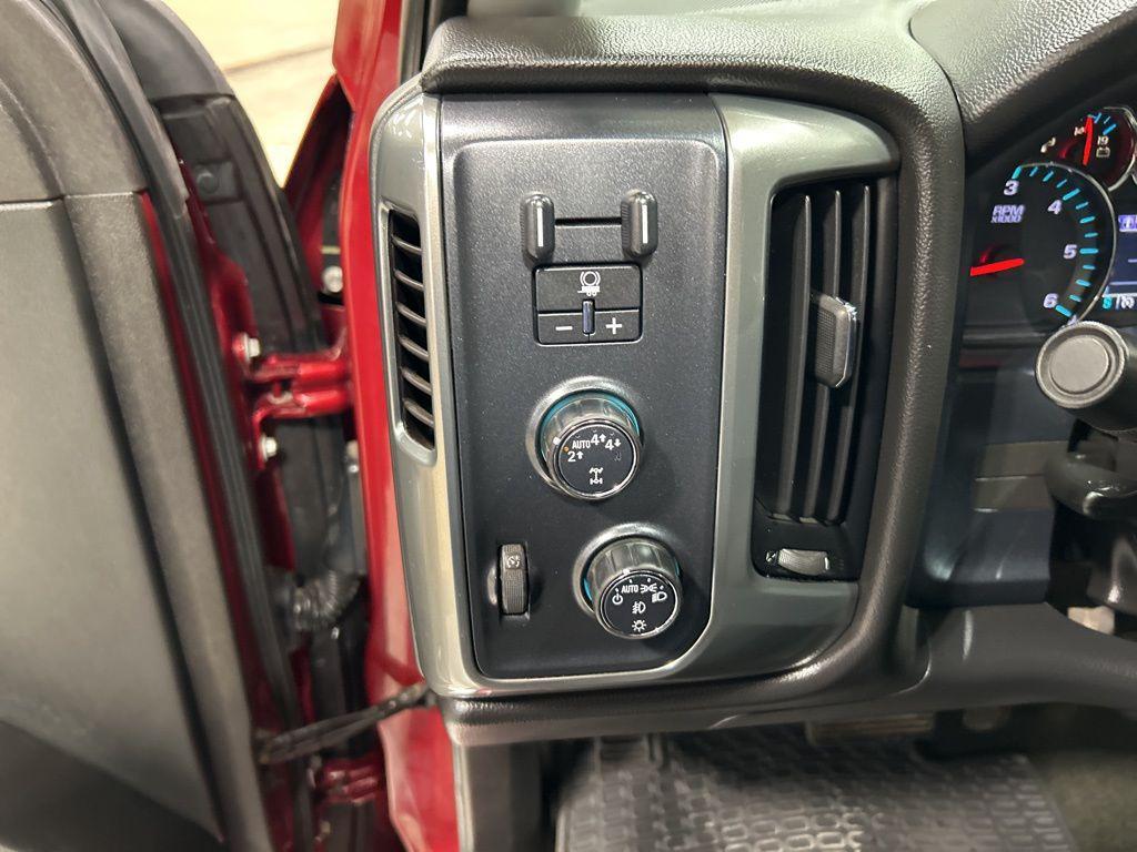 used 2018 Chevrolet Silverado 1500 car, priced at $24,464