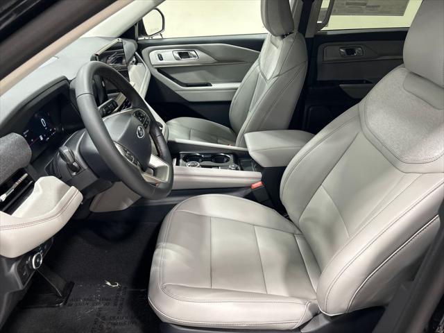 new 2025 Ford Explorer car, priced at $45,826