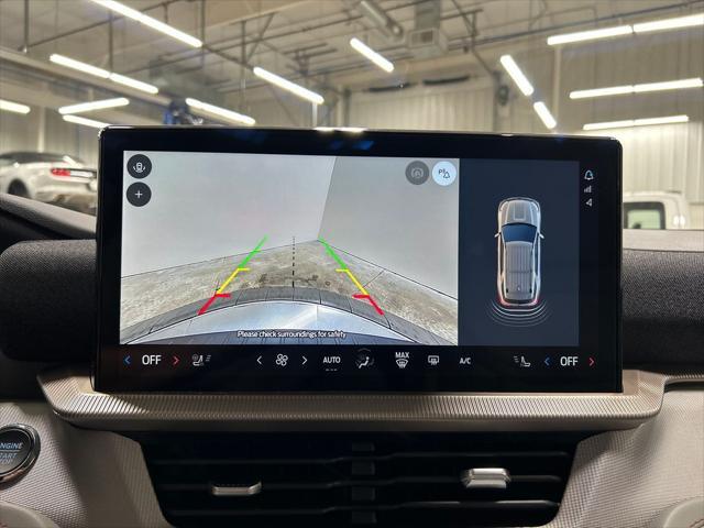 new 2025 Ford Explorer car, priced at $45,826