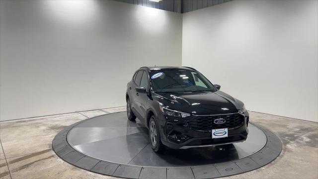 new 2025 Ford Escape car, priced at $34,970