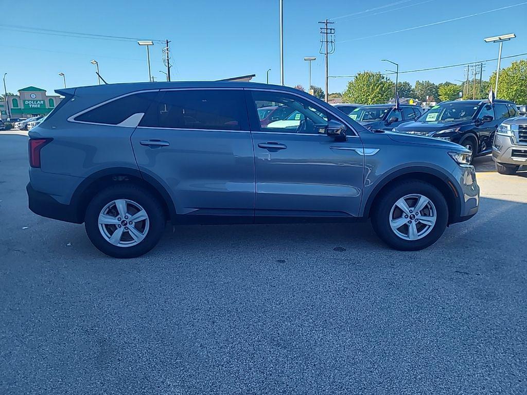 used 2021 Kia Sorento car, priced at $19,987