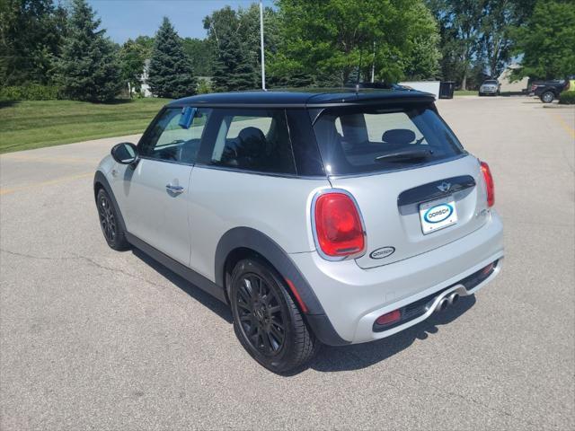used 2016 MINI Hardtop car, priced at $16,633