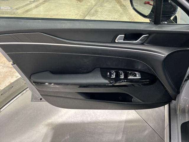 new 2025 Kia K5 car, priced at $30,388